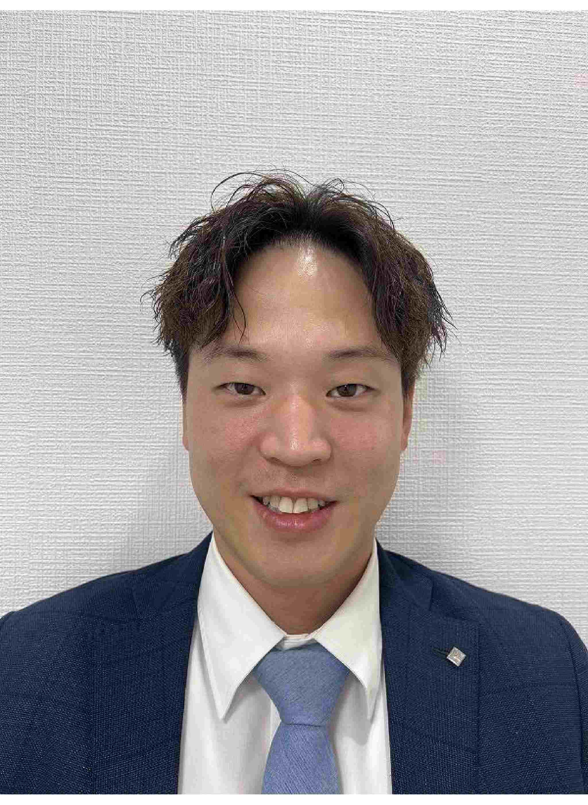 無関　竜嗣 (むせき　りゅうじ)