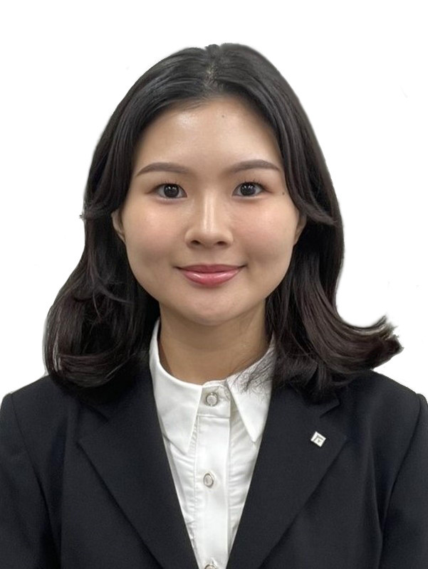 赤尾　優美 (あかお　ゆみ)