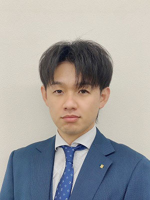 岡﨑　駿（おかざき　しゅん）