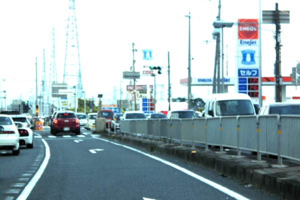 国道24号線イオンモール郡山信号を、奈良方面からは右折。橿原方面からは左折。そして直進。 国道24号線イオンモール郡山信号を、奈良方面からは右折。橿原方面からは左折。そして直進。