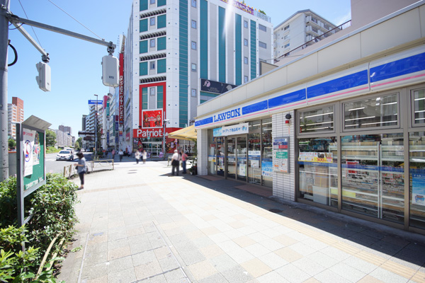 京葉道路を100m直進すると、『江東橋四丁目交差点』が見えます。(LAWSON様近くの交差点です) 京葉道路を100m直進すると、『江東橋四丁目交差点』が見えます。(LAWSON様近くの交差点です)