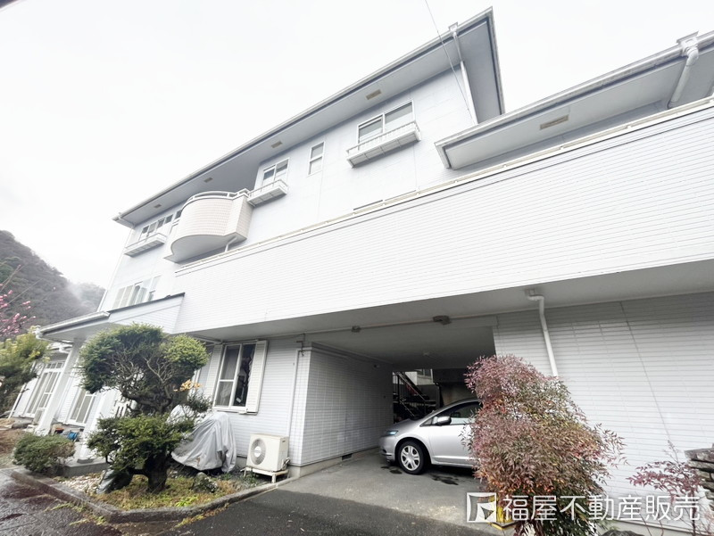 detached 大字尺代