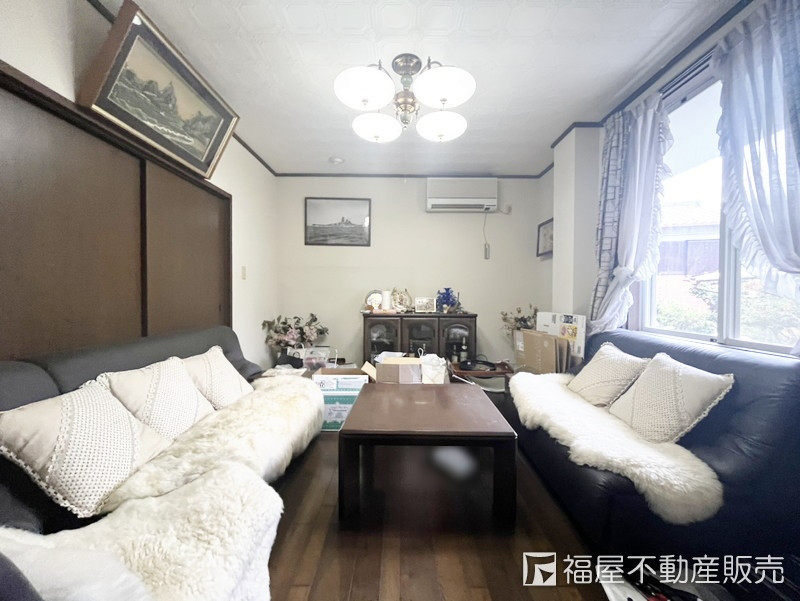 detached 大字尺代