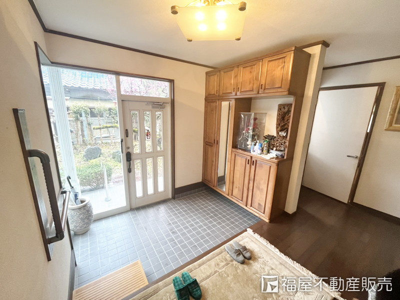 detached 大字尺代