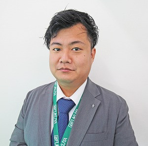 堀村 一成 (ほりむら はやなり)
