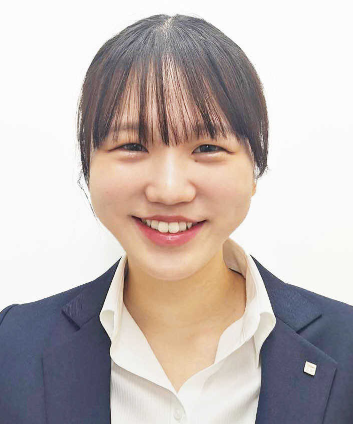 倉橋 里奈 (くらはし りな)
